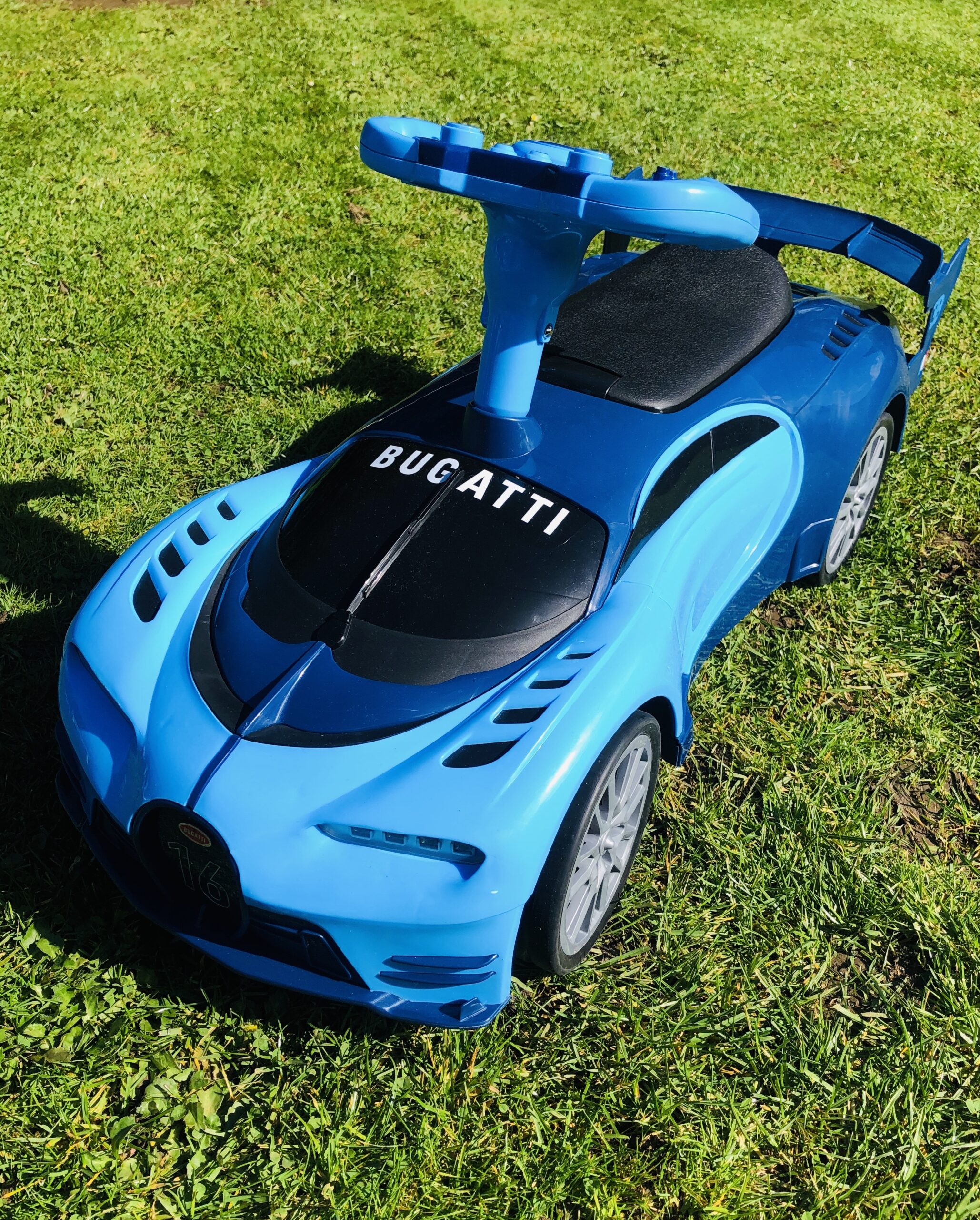 Blue bugatti